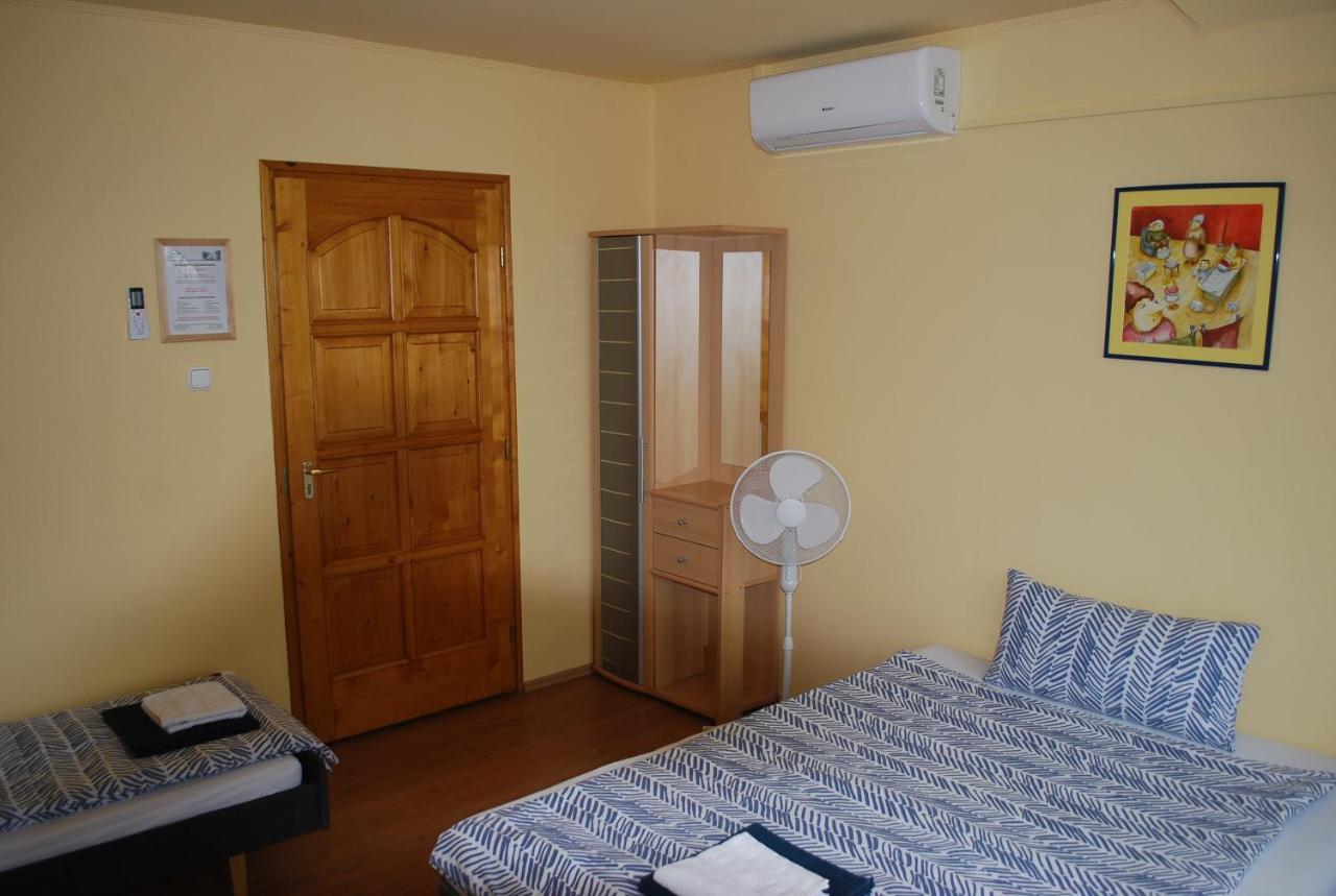 Casa Napsugar Panzio Bed & Breakfast Apostag Eksteriør bilde