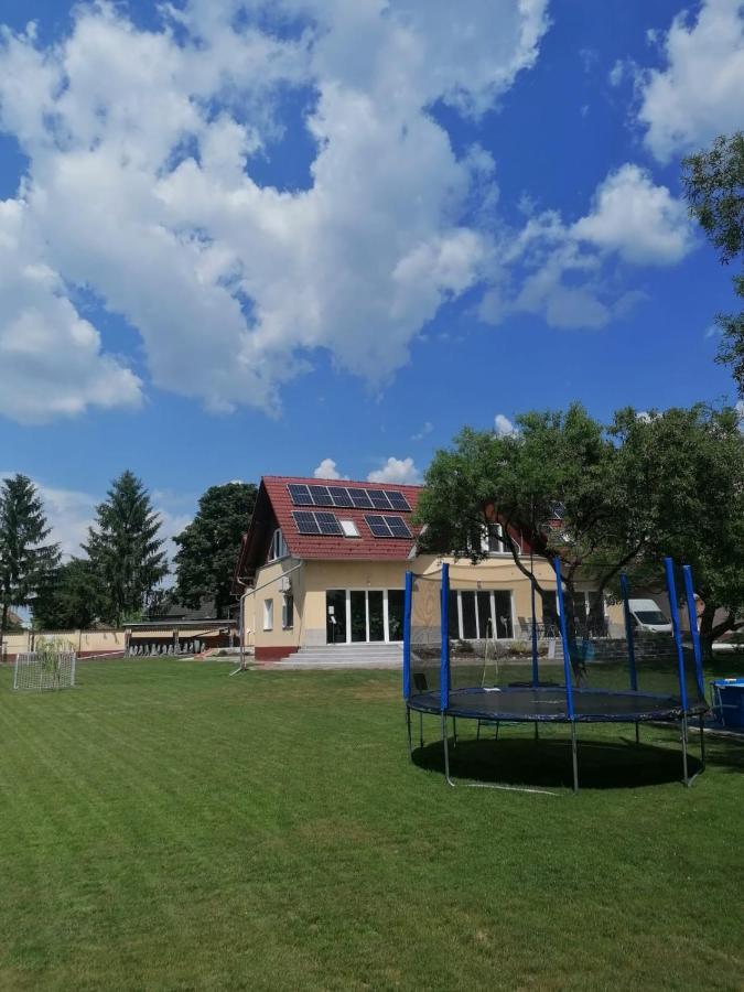 Casa Napsugar Panzio Bed & Breakfast Apostag Eksteriør bilde
