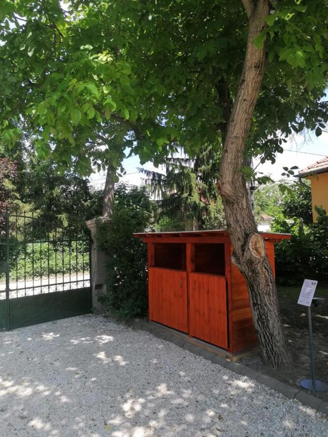 Casa Napsugar Panzio Bed & Breakfast Apostag Eksteriør bilde