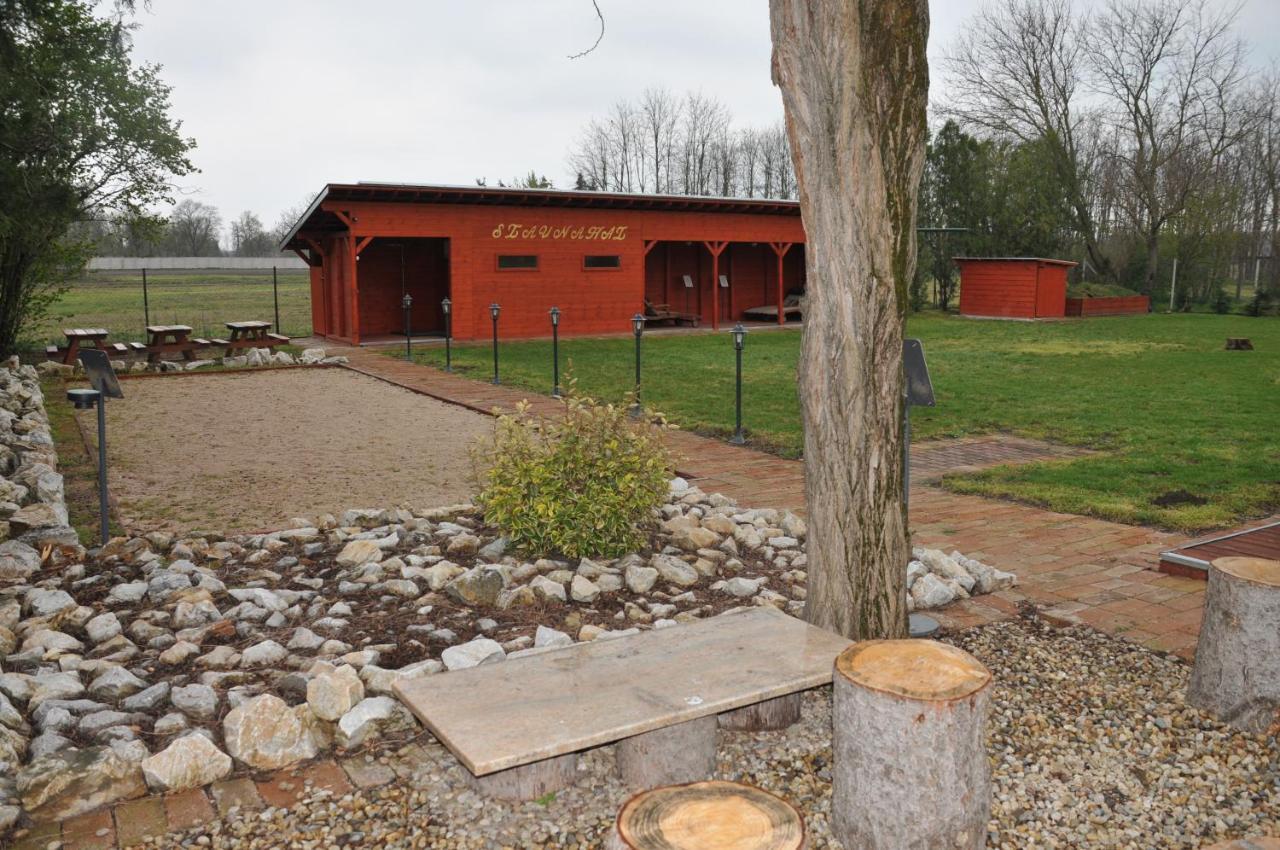 Casa Napsugar Panzio Bed & Breakfast Apostag Eksteriør bilde